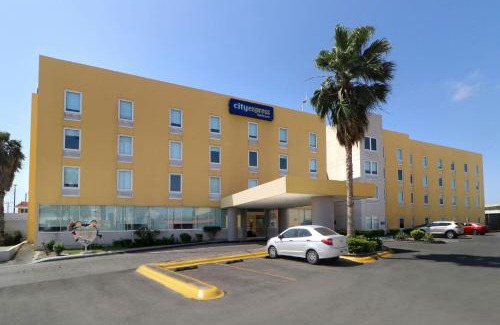 Nuevo Laredo Hotel | City Express by Marriott Nuevo Laredo
