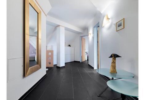 Seefeld Apartment | City, Lake and Luxury