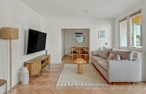 Srodmiescie Apartment | City Life - Gdynia by Grand Apartments