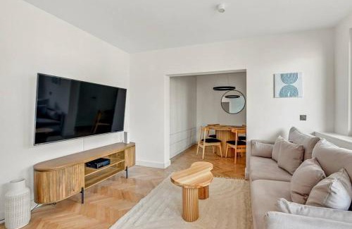 Srodmiescie Apartment | City Life - Gdynia by Grand Apartments