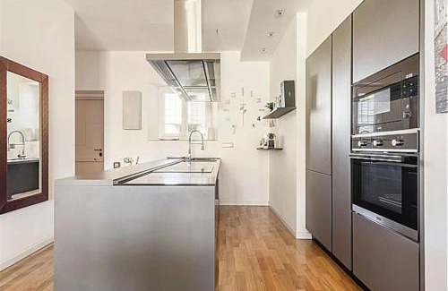 Cagnola Apartment | City Life Milan Apartment - Wi-Fi & Smart TV