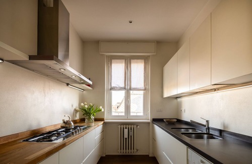 Tre Torri Apartment | City Life View Apartment with Terrace R&R