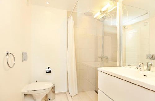 København V Apartment | CITY, LUX APARTM - 2 FULL BATHROOMs, 3 tv