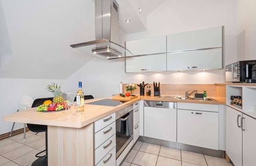 Kuenzell Apartment | City oasis Fulda with flair I Whirlpool I Balcony I 2xParking I Coffee I WLAN
