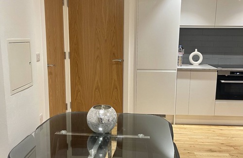 Riverside Apartment | City of London Apartment