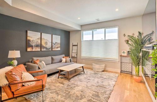 West Colfax House | City Skyline Views Upscale Denver Townhome
