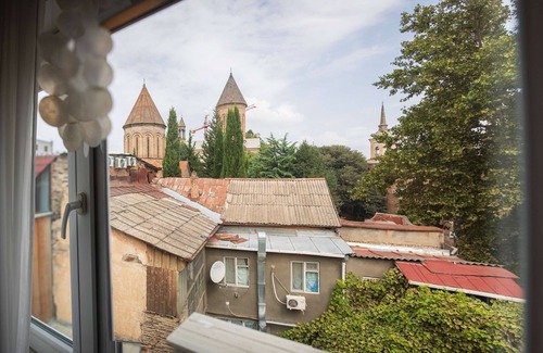 Tbilisi City Centre Apartment | City Soul - Charming 2-bedroom apartment in Tbilisi Old Town