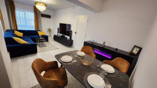Miroslava Apartment | City View