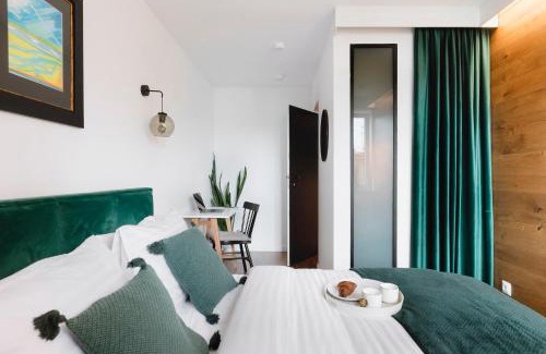 Warszawskie Apartment | City Zen Apartment Direct Route to Main Station