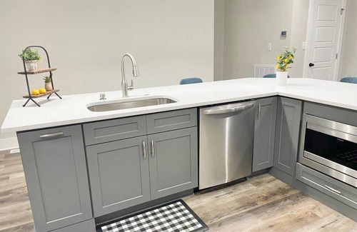 East Durham House | CityCenter-Family&Corp/Duke/NCCU