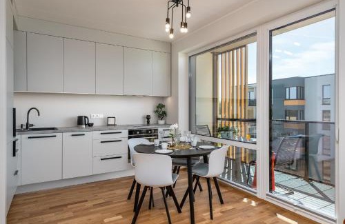 Tartu Apartment | CITYGATE APARTMENT WITH SUN BALCONY
