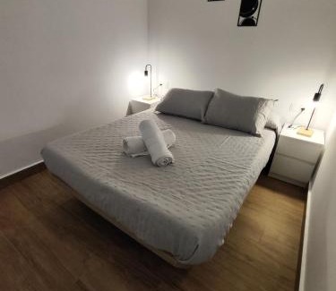 San Fernando Apartment | CITYHOUSE! NUEVO REFORMADO CONFORT WIFI TV65 AC FULL Visco