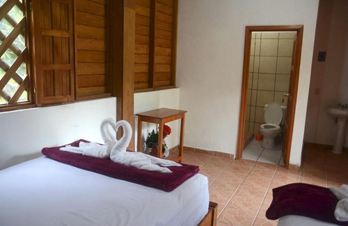 Gallo Giro Hotel | Ciudad de Las Rocas