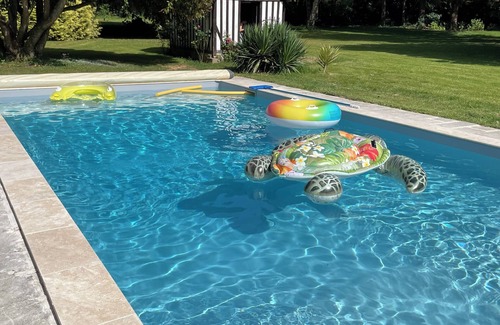 Moyaux House | Cléome, Magnificent Property - Swimming pool - 20 min from Pont l'Evêque - 8P