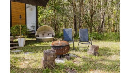 James Creek House | Clarence Farm Stay by Tiny Away