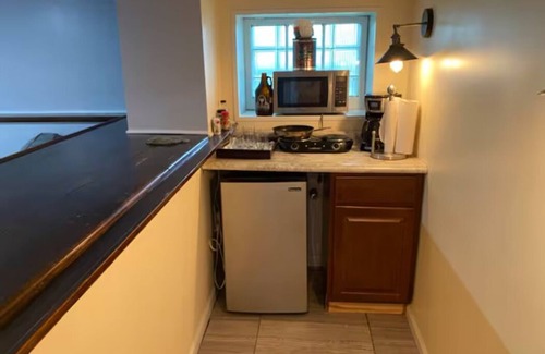 Clarendon Hills Apartment | Clarendon Hills Garden