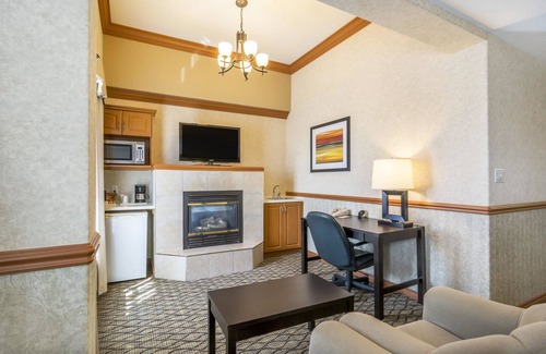 Sherwood Park Hotel | Clarion Hotel & Conference Centre