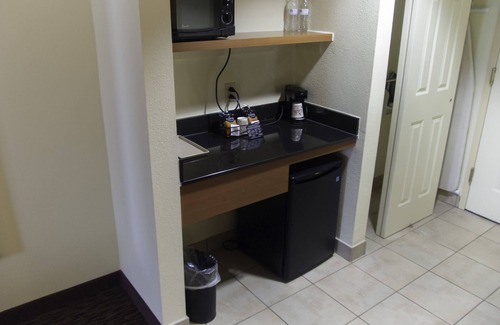 Shippensburg Hotel | Clarion Hotel & Suites University - Shippensburg