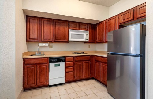 Madison Hotel | Clarion Suites at the Alliant Energy Center