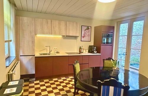 Sint-Gillis House | Clarissa - Charming holiday home Bruges