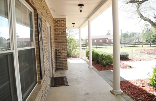 Appling House | clarks hill lake 9.5 mi great for family fun day