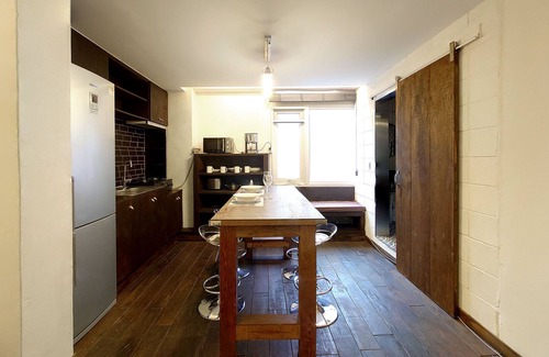 Jongno Apartment | Classic SLA Loft in Central Seoul