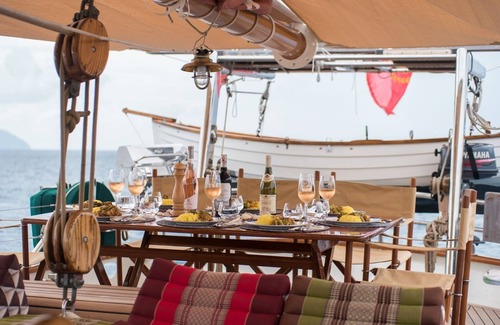 Kawthaung Boat Rental | Classic gaff schooner