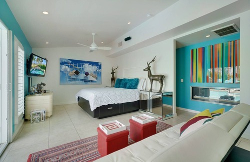 Tahquitz River Estates House | CLASSIC MEETS CONTEMPORARY - Guest House in high-end Private Mini-Estate