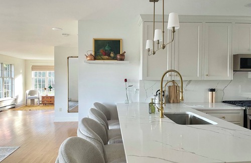 Mid-Coast and Islands House | Classic New England Waterfront