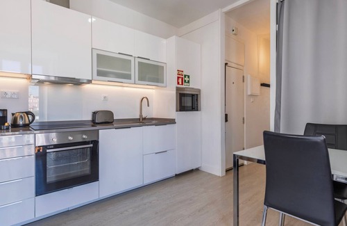 Alfama Apartment | Classic Topfloor Apartment by LovelyStay