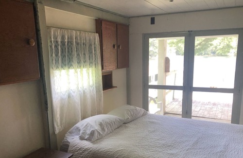 Trent Lakes Cottage | Classic Waterfront Cottage in Trent Lakes
