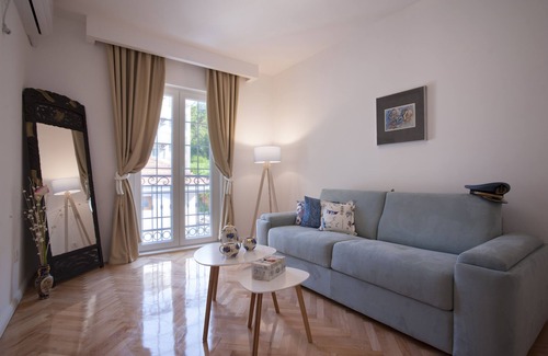 Babin do Villa | Classy 1BDR Apartment Close to Center
