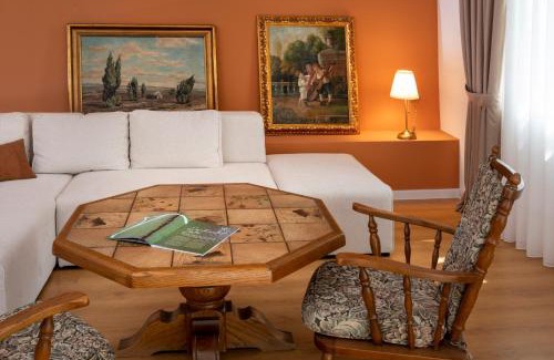 Virpazar Apartment | Classy & Central Apartment David (parking included)