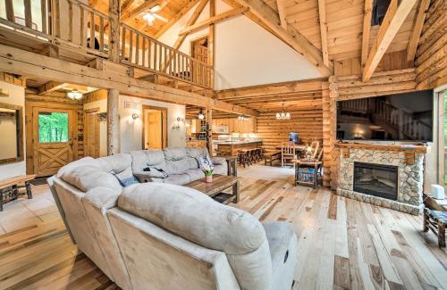 Jackson House | Classy Home with Hot Tub 2 Mi to Lake Access!