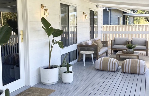 Alexandrina Cottage | Clayton Bay House that's pet Friendly
