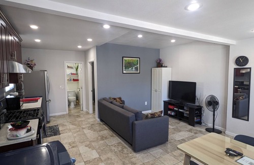 La Mesa House | Clean 1BR/1BA Guest House Peaceful Private Casita