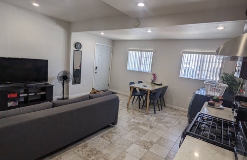 La Mesa House | Clean 1BR/1BA Guest House Peaceful Private Casita