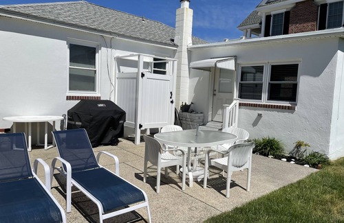 Stone Harbor Cottage | Clean and affordable family cottage