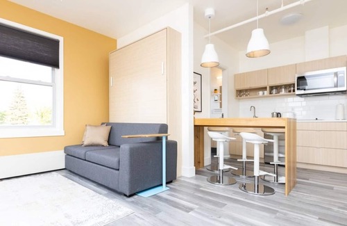 Northeast Edmonton Apartment | Clean, Central Plush Sanctuary in Highlands