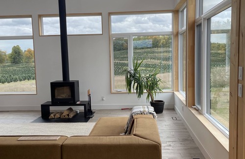Mulmur Ski Chalet | Clean & contemporary country living with stunning views
