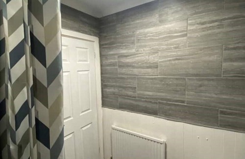 Newark upon Trent House | Clean cosy 3 Bedroom house, Free parking & WIFI