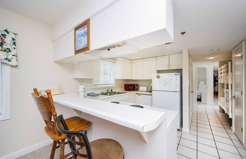 Gulf Shores Condo | Clearwater 2d 2 Bedroom Condo