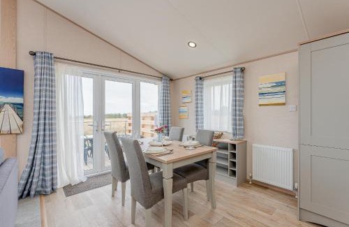 Llansantffraed House | Cledan