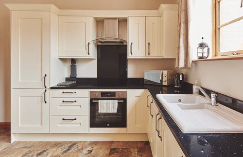 Whitney-on-Wye Cottage | Cleeton Cottage - Luxury Cottages