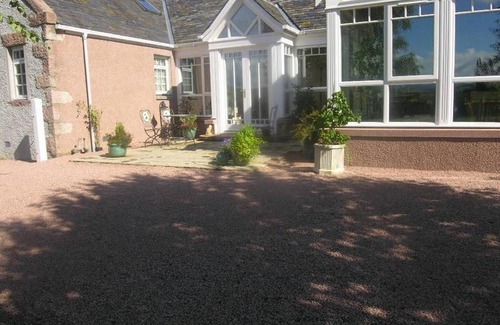 Logie Coldstone Bed & Breakfast | Cleriach Cottage