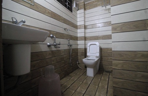 Kanthalloor Hotel | Cleveland Resorts