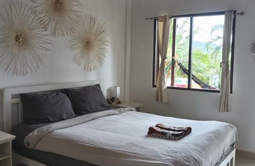 Bang Bao Bay Resort | Cliff Cottage