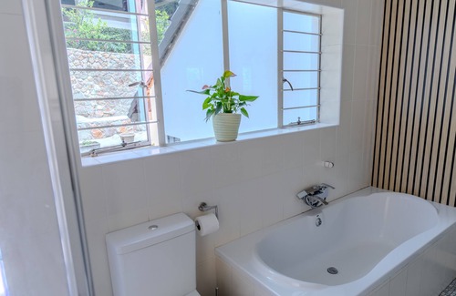 Northcliff House | @Cliff House -The Upper Room in a quiet; secure; northern suburb in Johannesburg
