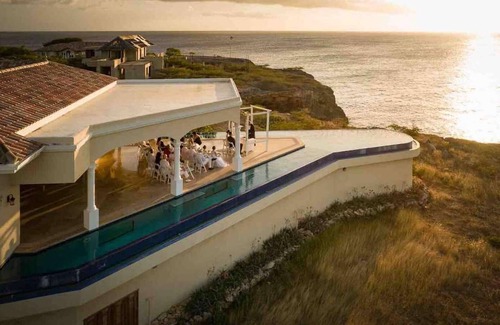 Sabana Westpunt Villa | Cliff Villa Luxury villa