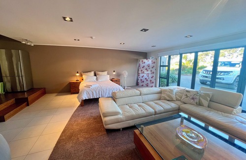Taiharuru House | Cliffhouse, Taiharuru, Northland